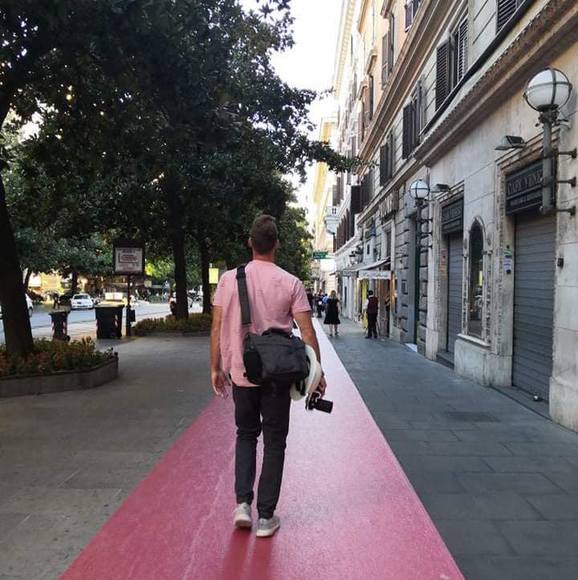 Meet your Posher, Kirk - Picture 1 of 1